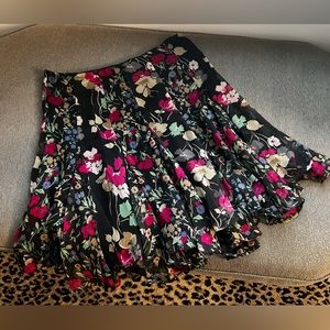 Lauren by Ralph Lauren Romantic Knee Length Skirt with Movement, in size 10